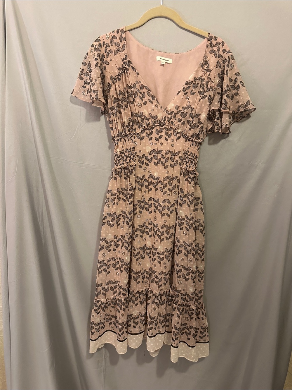 Max Studio Pink Floral V-Neck Midi Dress